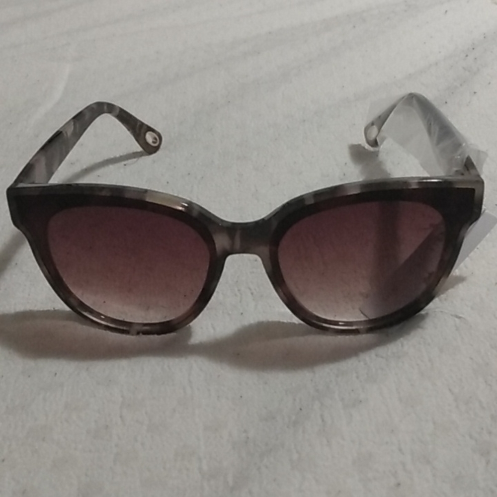 NWT Lele Sadoughi sunglasses - Picture 2 of 6